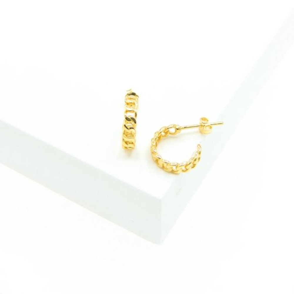 Aleja Cuban Link Chain Huggie Hoop 18K Gold S925